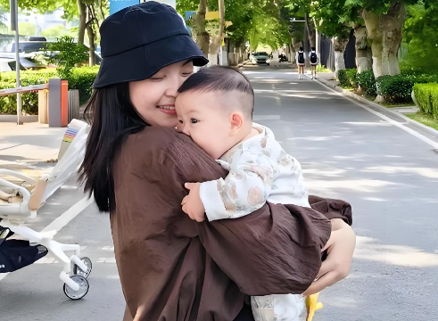 发现老公婚内出轨并且有私生子应该怎么处理
